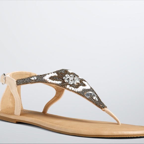 wide t strap sandals